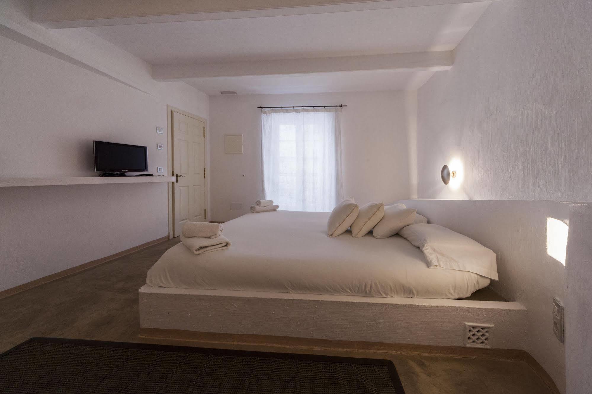 971 Hotel Con Encanto Ситадела Екстериор снимка